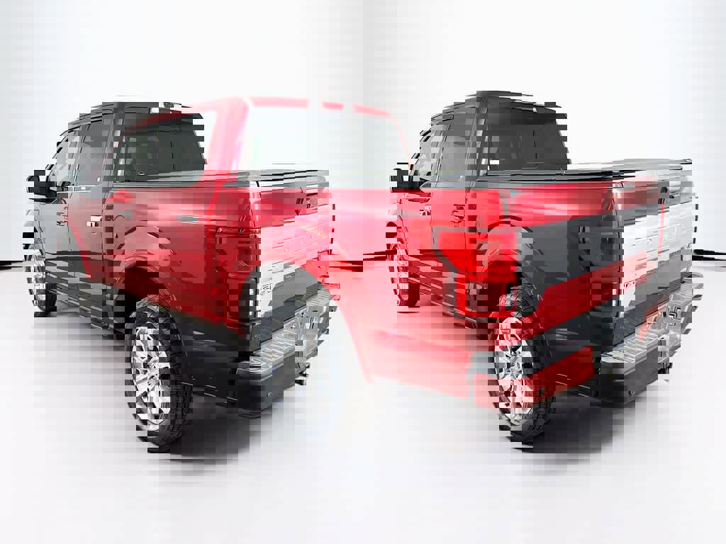 Certified 2019 Ford F150 Platinum w/ Equipment Group 701A Luxury image 3