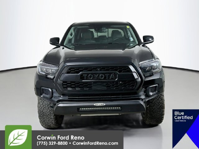 Used 2022 Toyota Tacoma SR5 w/ Technology Package AWD/4WD image 2