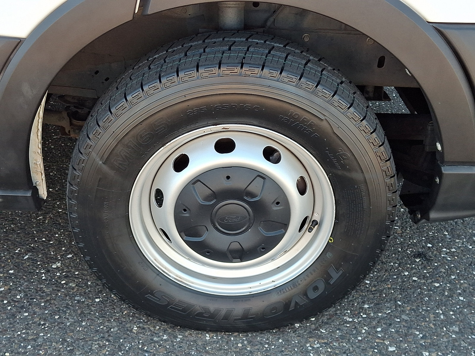 Certified 2020 Ford Transit 250 Low Roof RWD image 8