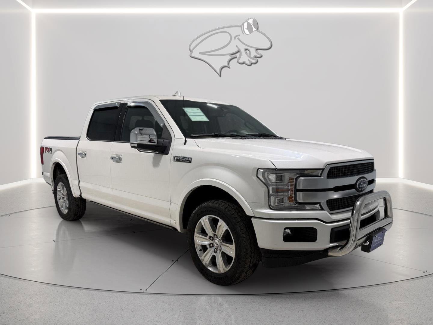 Certified 2019 Ford F150 Platinum w/ Equipment Group 701A Luxury image 14