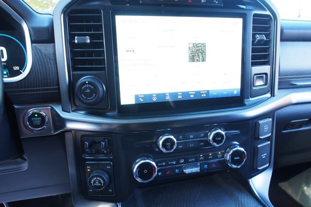Certified 2022 Ford F150 Platinum w/ Equipment Group 701A High AWD/4WD image 25