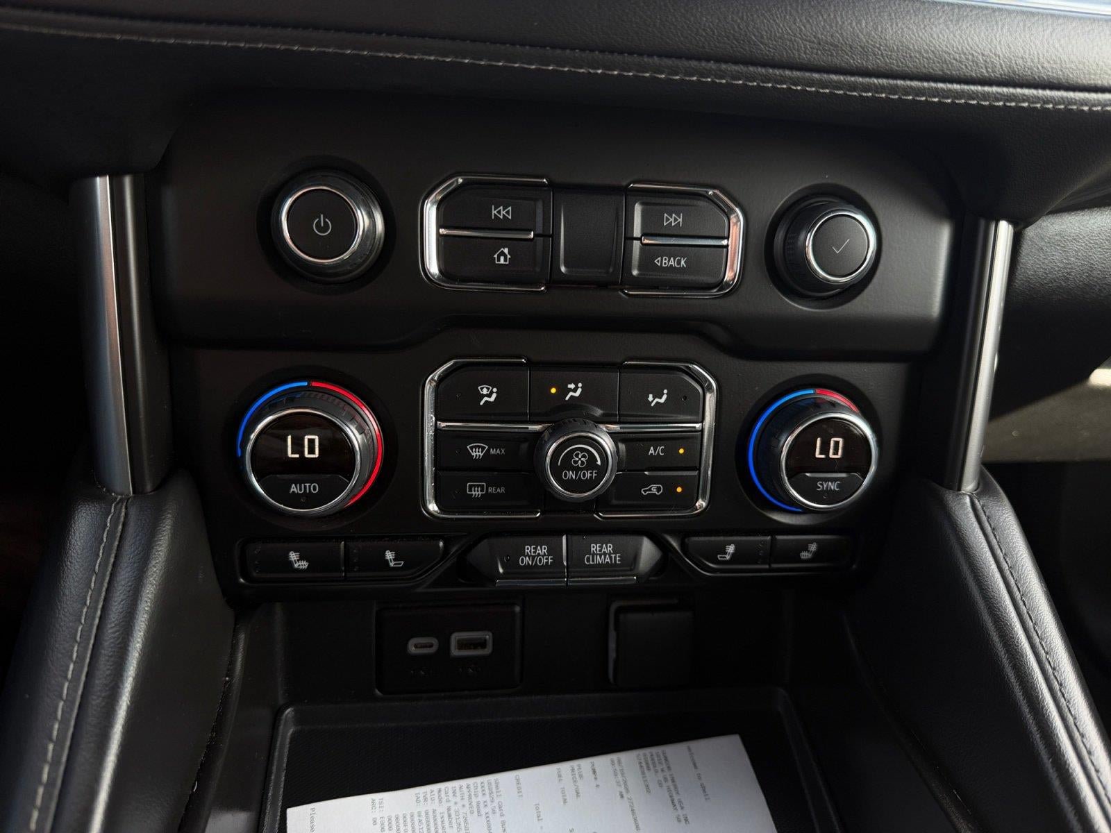 Used 2024 Chevrolet Tahoe LT AWD/4WD image 21