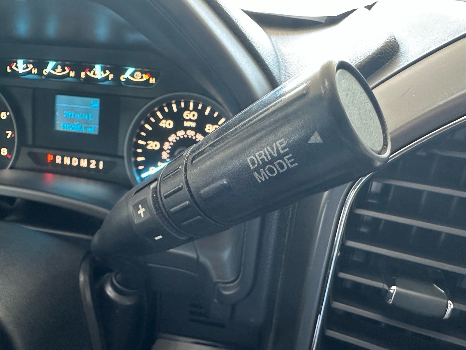 Certified 2019 Ford F150 XLT AWD/4WD image 31
