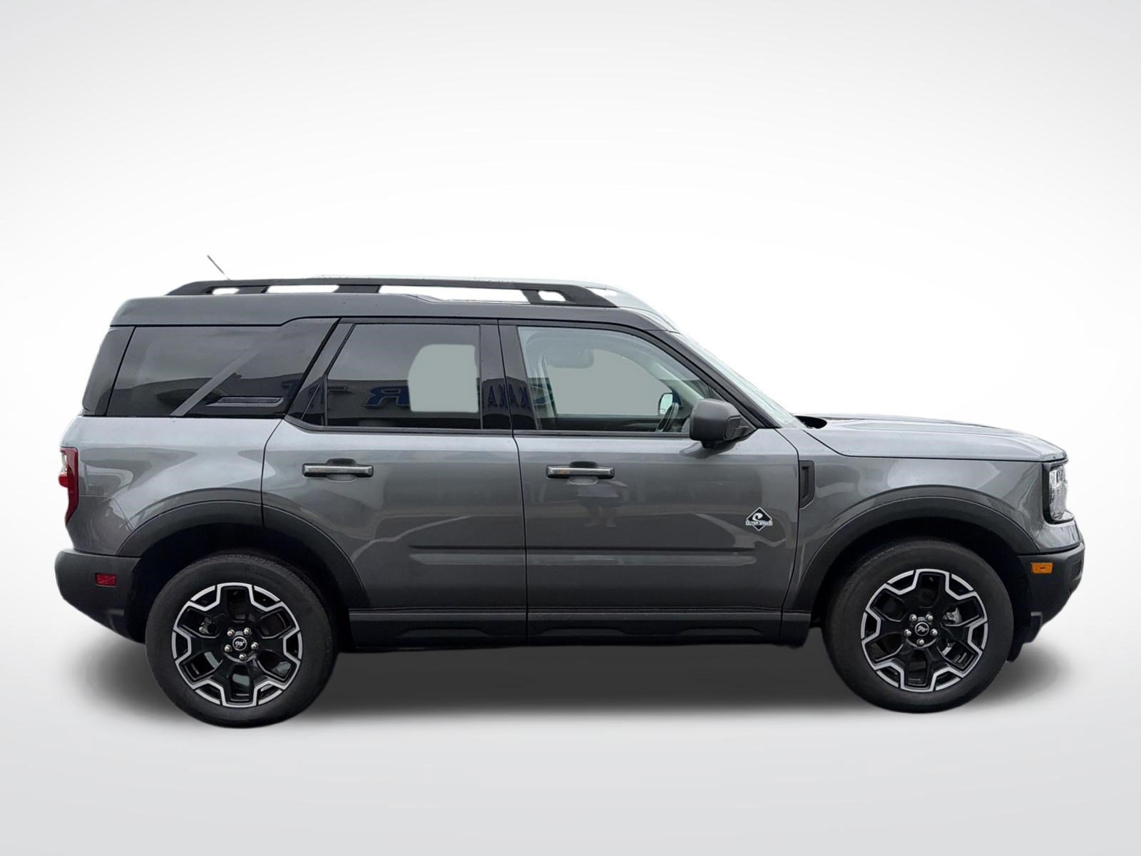 Certified 2025 Ford Bronco Sport Outer Banks w/ Outer Banks Tech Package+ AWD/4WD image 7