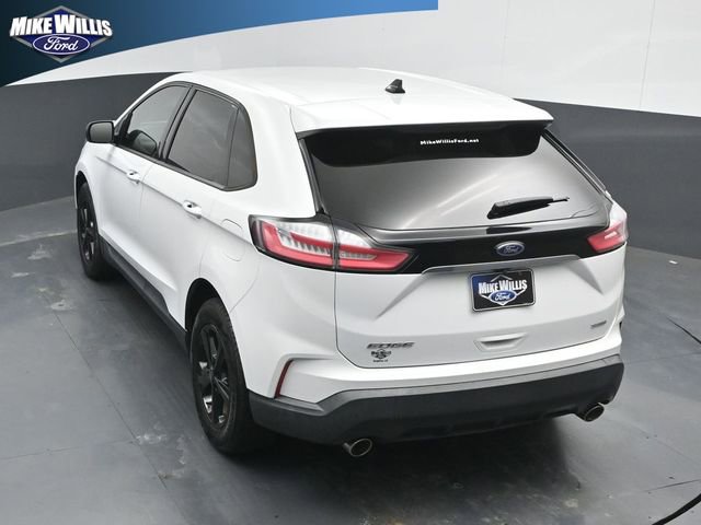 Certified 2019 Ford Edge SE FWD image 13