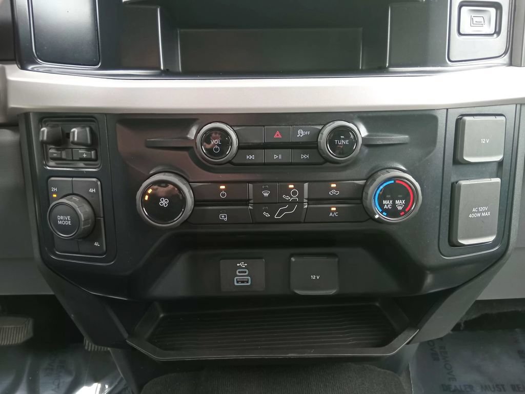 Certified 2025 Ford F250 XLT AWD/4WD image 22