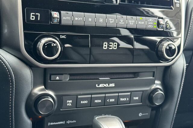 Used 2023 Lexus GX 460 Premium image 19