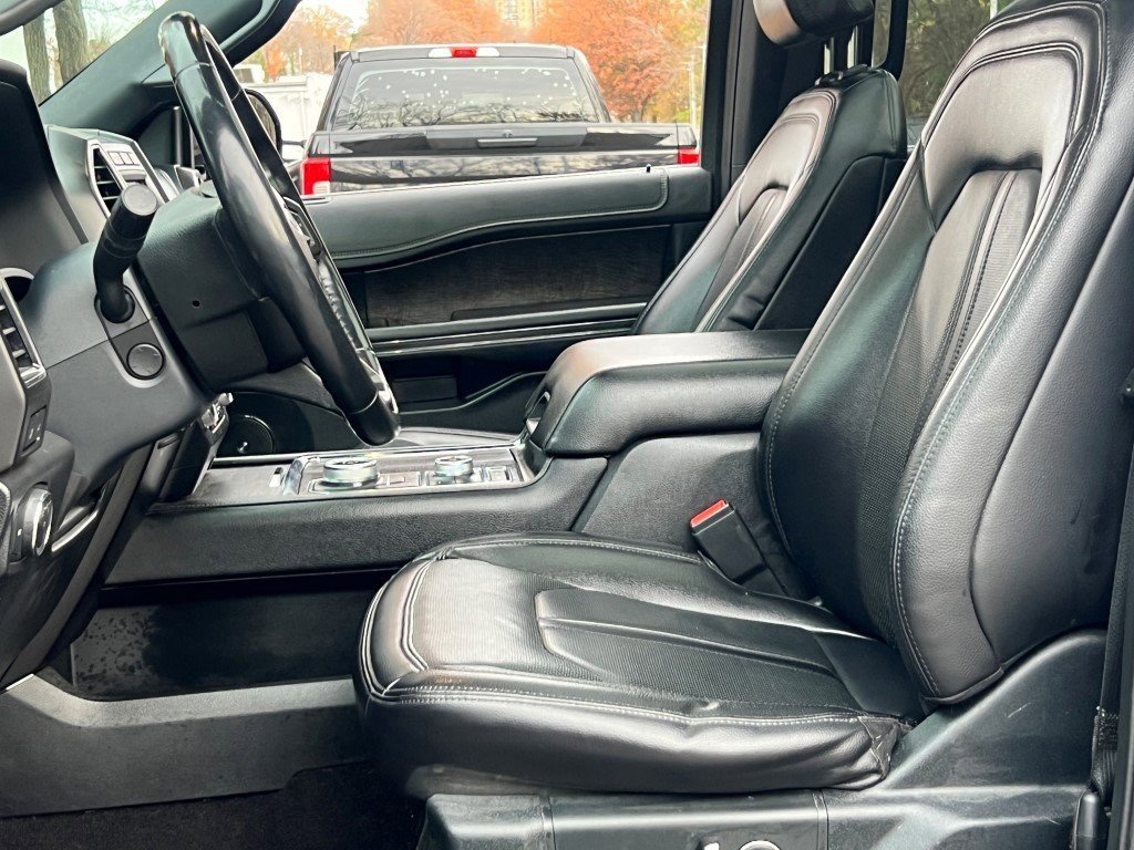 Certified 2021 Ford Expedition Limited image 16