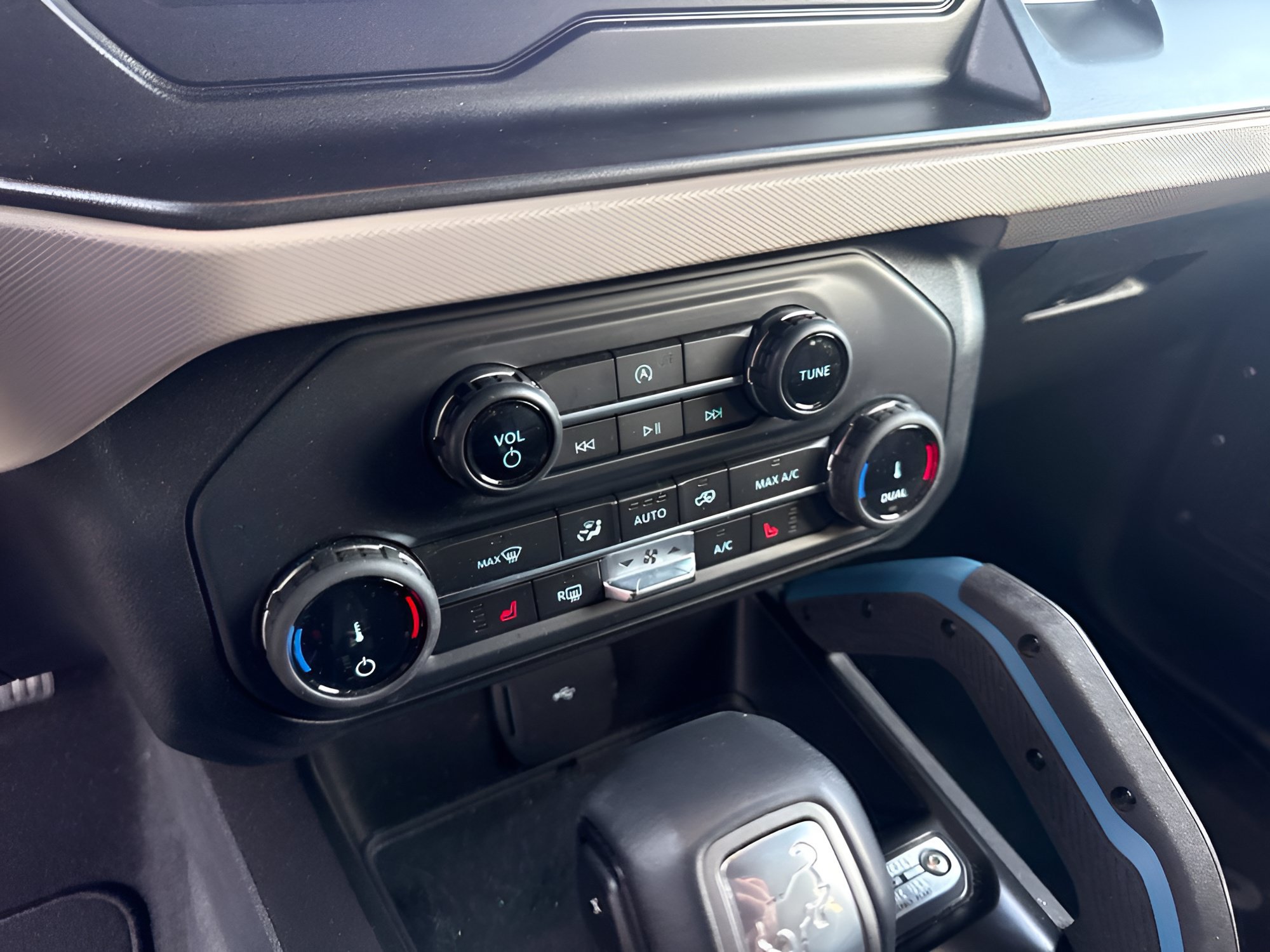 Certified 2022 Ford Bronco Wildtrak AWD/4WD image 23