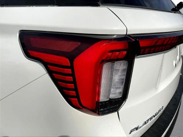 Certified 2025 Ford Explorer Platinum w/ Ultimate Package AWD/4WD image 25