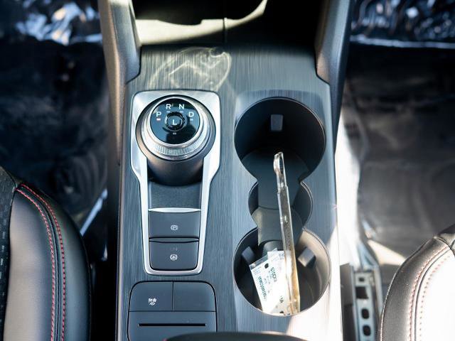 Certified 2025 Ford Escape ST-Line w/ Equipment Group 301A image 18