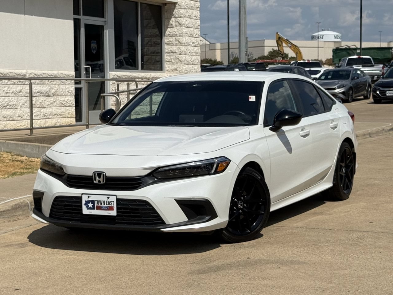 Used 2024 Honda Civic Sport image 2