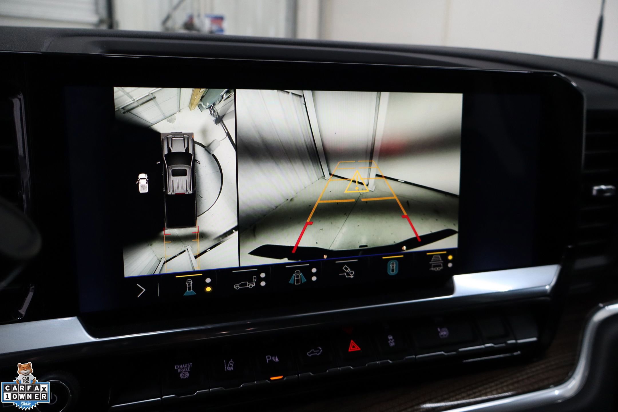 Used 2025 Chevrolet Silverado 2500 LT w/ Safety Package image 21