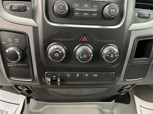 Used 2018 RAM 2500 Tradesman w/ Chrome Appearance Group image 28