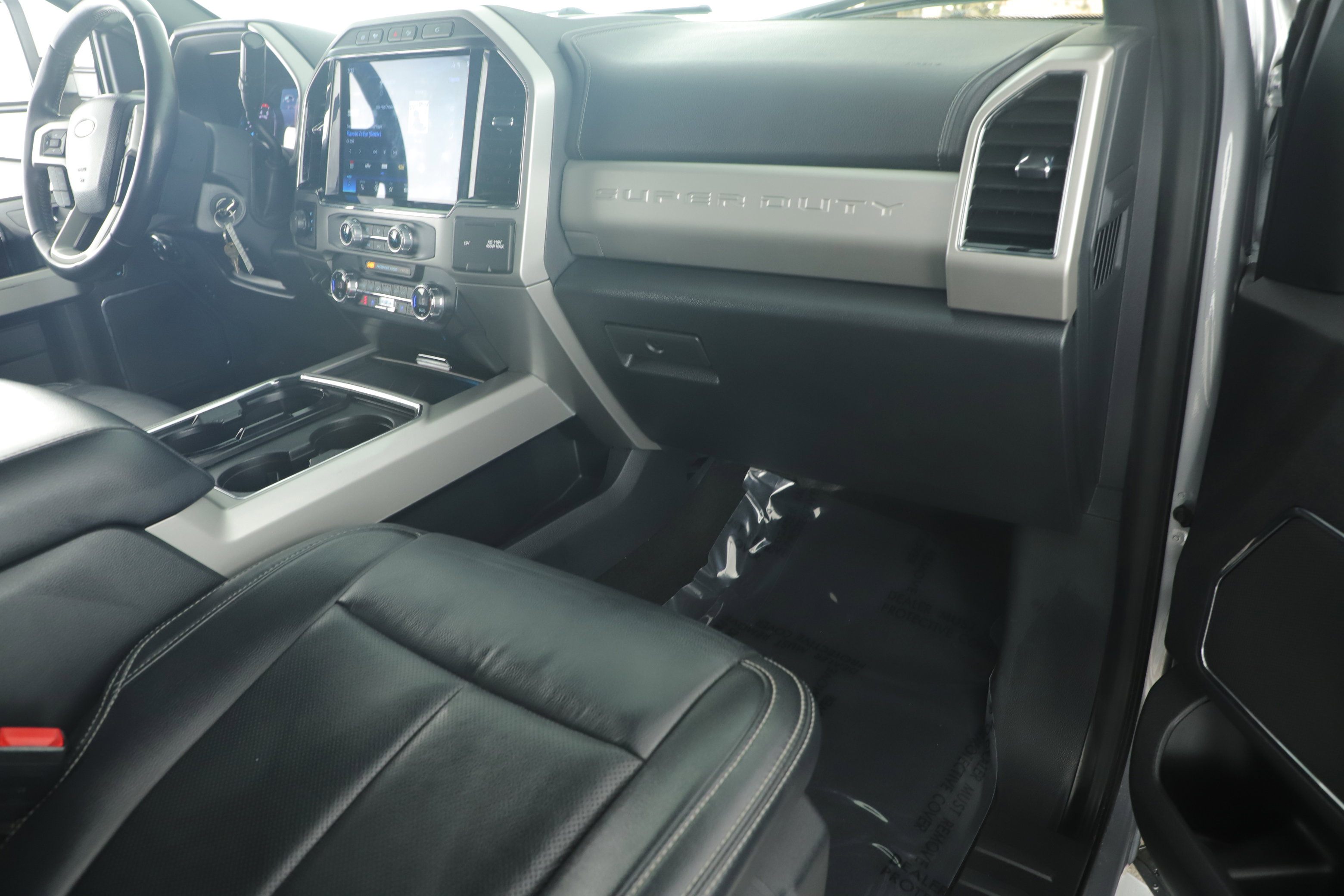 Certified 2022 Ford F250 Lariat image 22