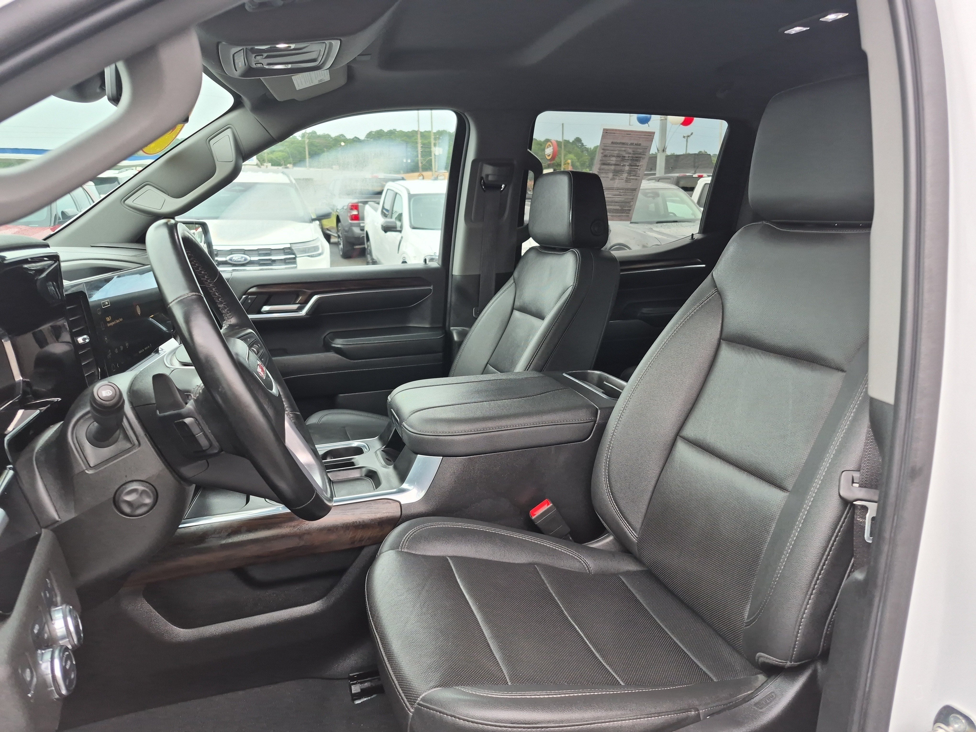Used 2023 GMC Sierra 1500 SLT w/ SLT Convenience Package AWD/4WD image 14