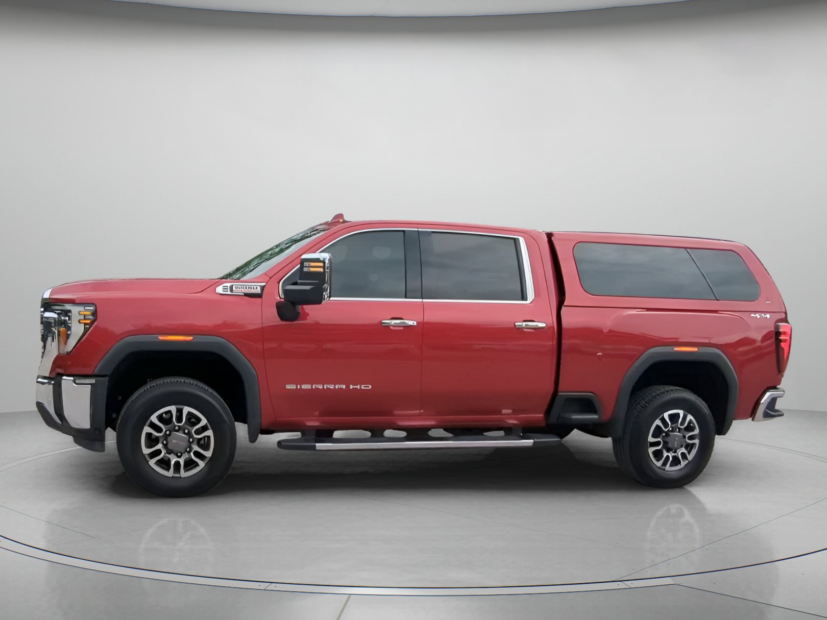 Used 2024 GMC Sierra 2500 SLT w/ SLT Premium Package AWD/4WD image 15