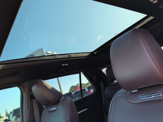 Certified 2026 Ford Explorer Platinum RWD image 23