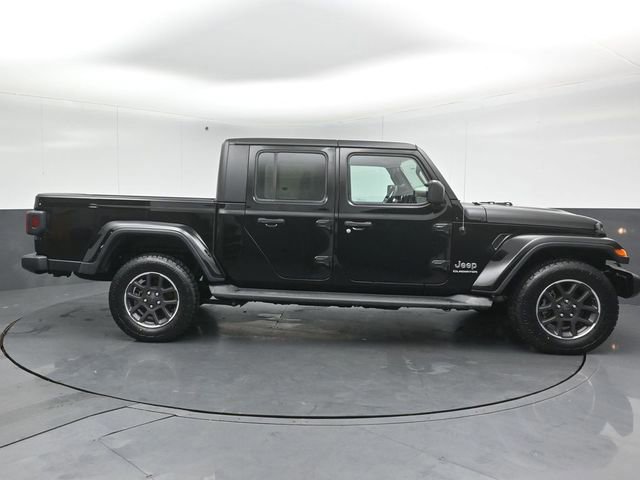 Used 2021 Jeep Gladiator Overland w/ Cold Weather Group image 17