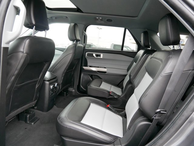 Certified 2023 Ford Explorer XLT w/ Equipment Group 202A image 13