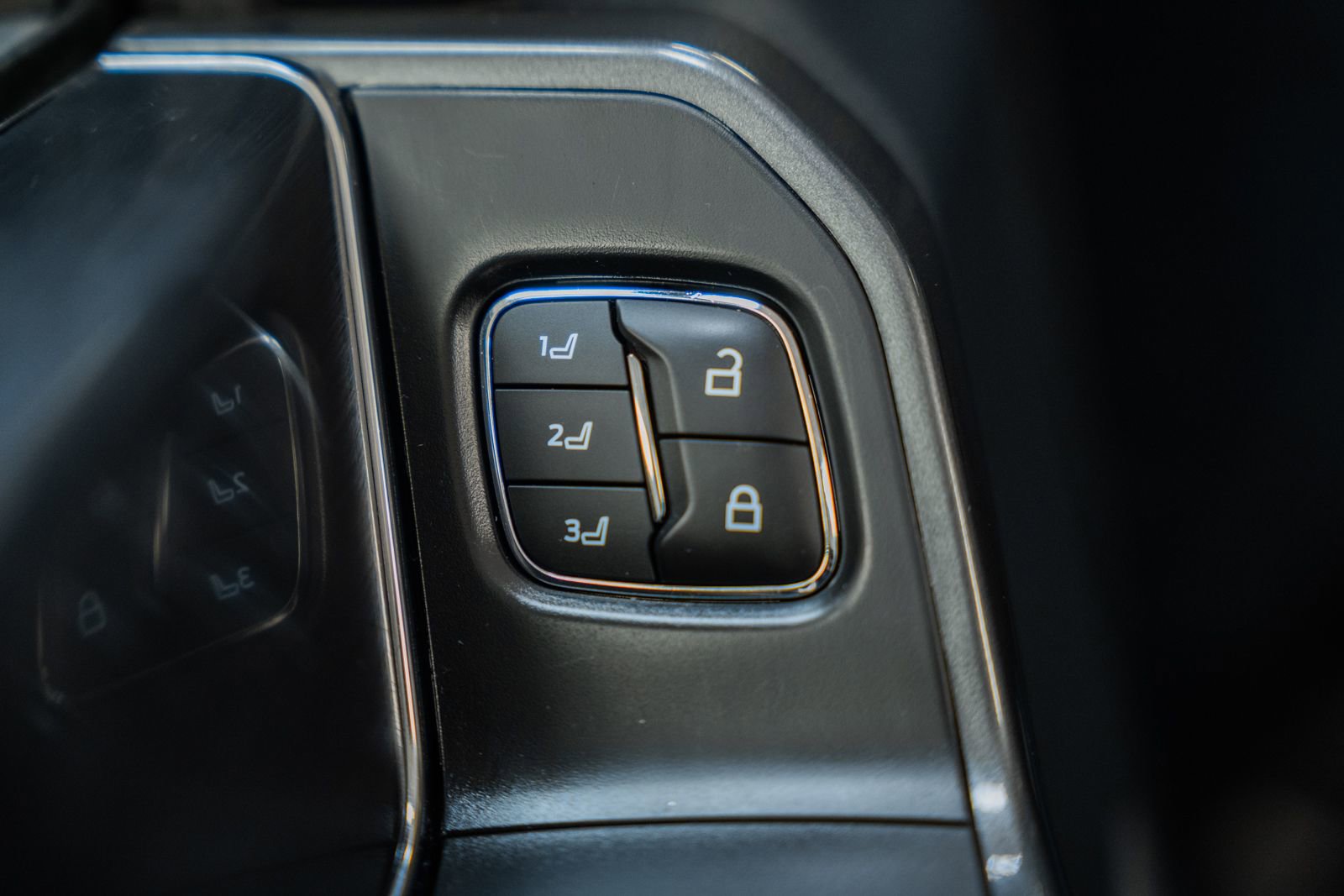 Certified 2023 Ford F150 Lariat w/ Equipment Group 502A High image 48