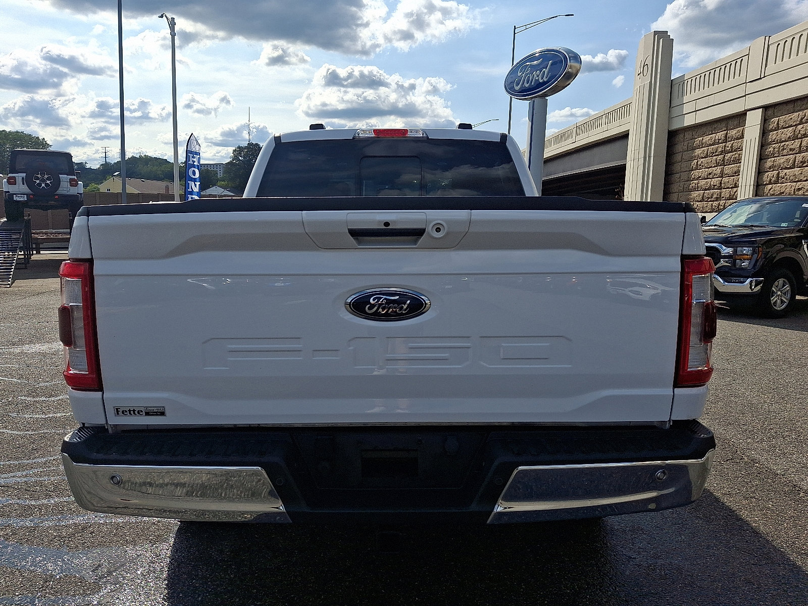Certified 2022 Ford F150 Lariat w/ Equipment Group 502A High AWD/4WD image 5