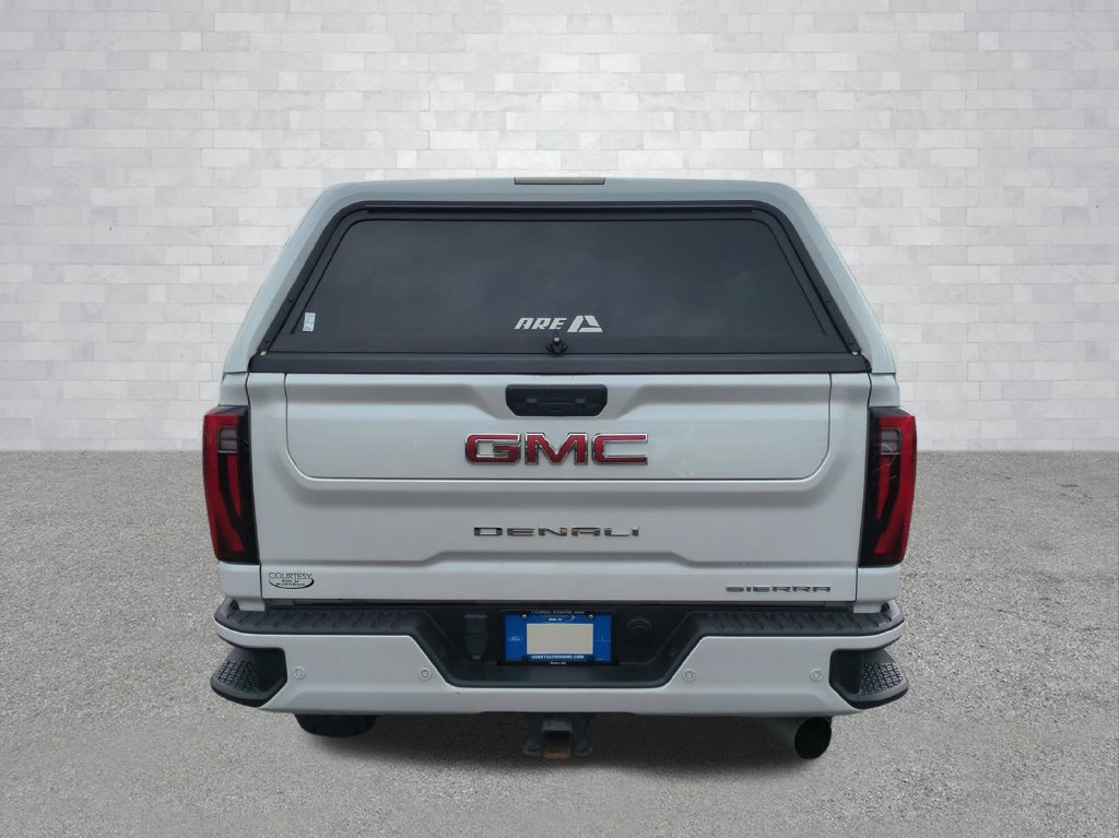 Used 2024 GMC Sierra 2500 Denali w/ Denali Reserve Package AWD/4WD image 6