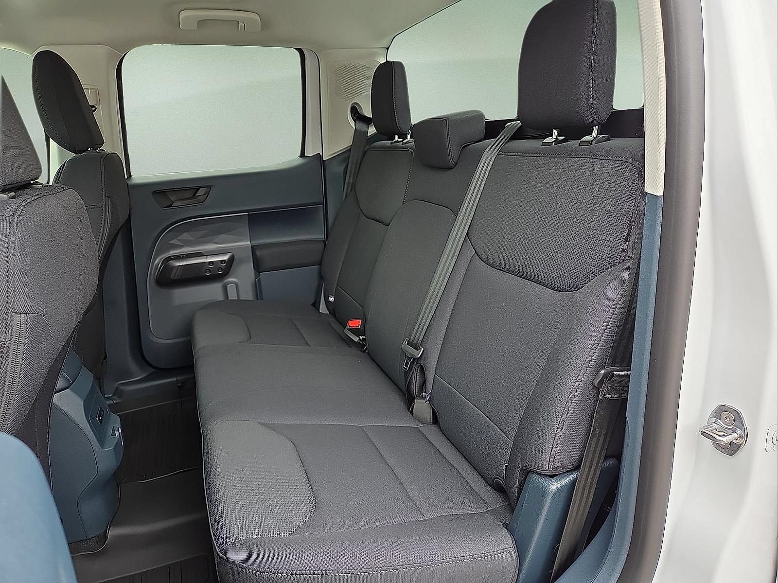 Certified 2026 Ford Maverick XL FWD image 10