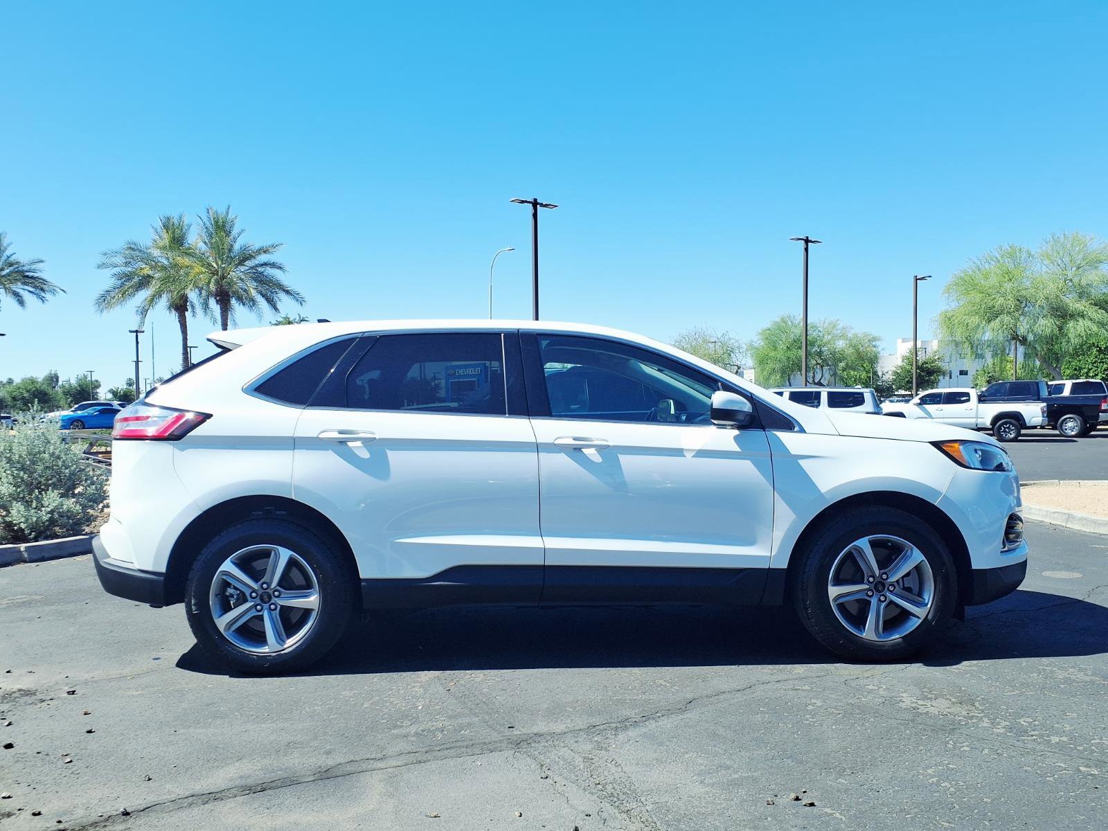Certified 2023 Ford Edge SEL w/ Convenience Package AWD/4WD image 7