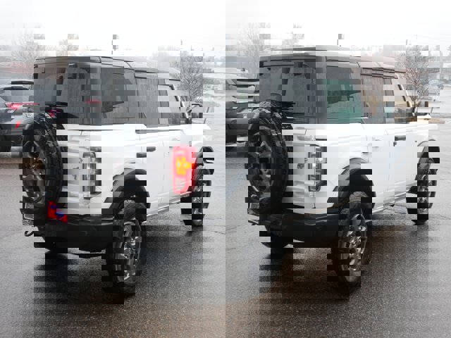 Certified 2025 Ford Bronco Big Bend image 3