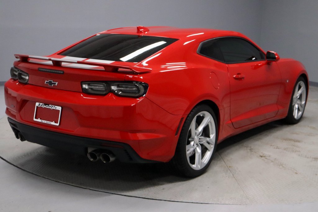 Used 2019 Chevrolet Camaro SS image 11