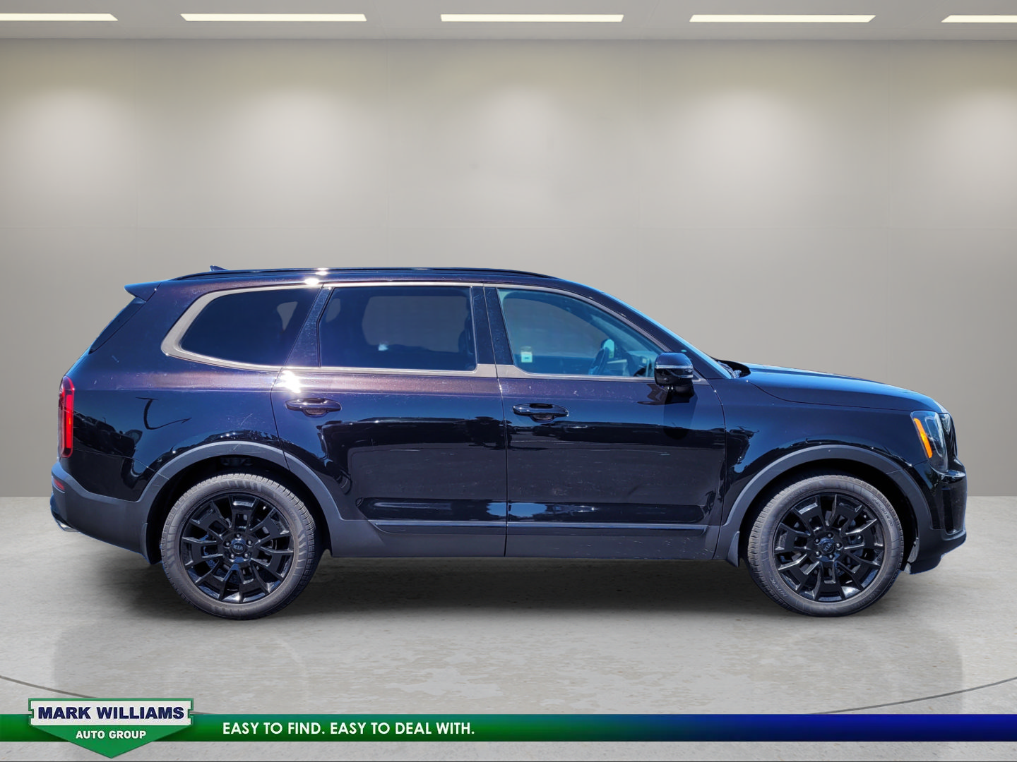 Used 2021 Kia Telluride SX w/ SX Prestige Package AWD/4WD image 2