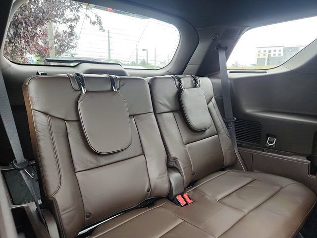 Certified 2024 Ford Explorer King Ranch w/ Technology Package AWD/4WD image 29