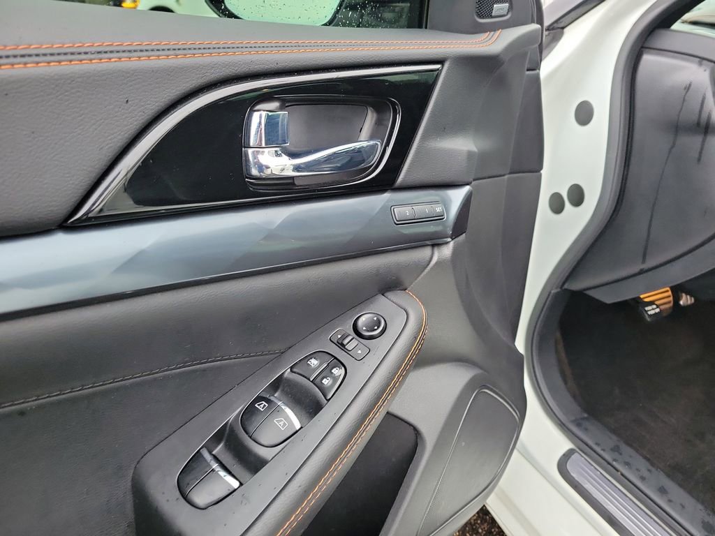 Used 2022 Nissan Maxima SR w/ Sport Mat Group image 19