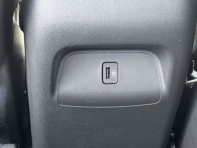 Used 2025 Nissan Sentra SV image 8