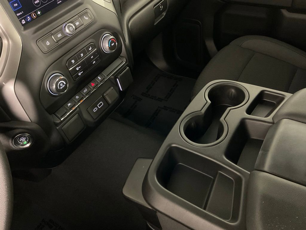 Used 2024 Chevrolet Silverado 1500 Custom image 18