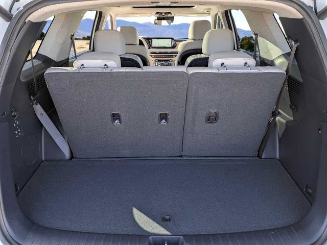 Used 2023 Hyundai Palisade Limited AWD/4WD image 38