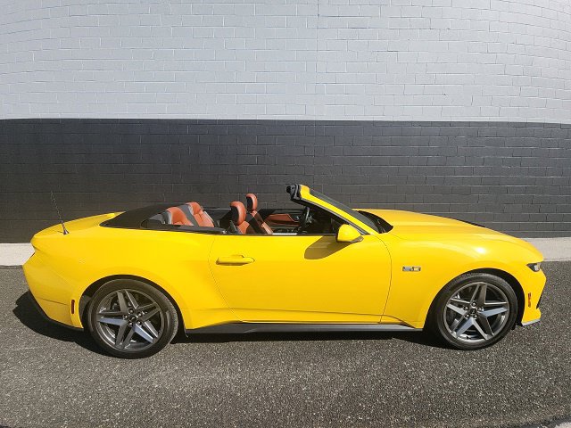 Certified 2024 Ford Mustang GT Premium RWD image 7