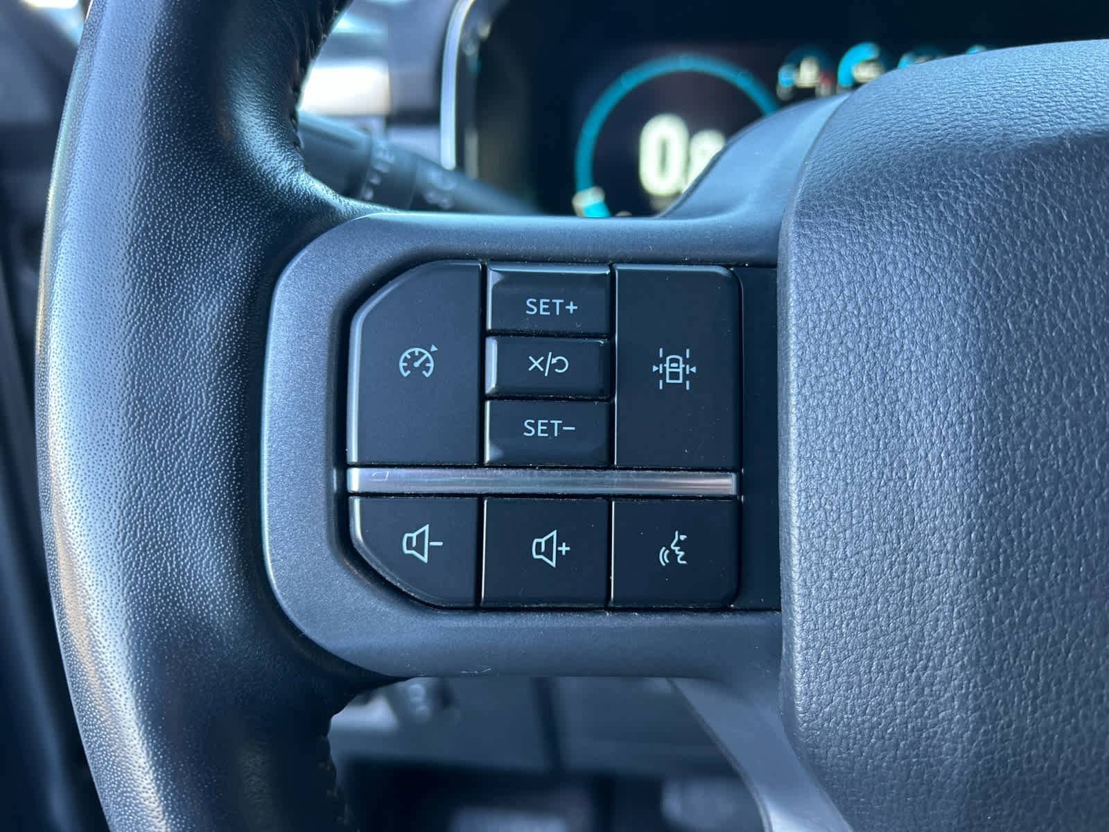 Certified 2023 Ford F150 Lariat image 32