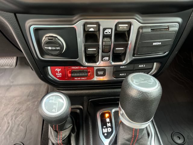 Used 2019 Jeep Wrangler Unlimited Rubicon AWD/4WD image 34