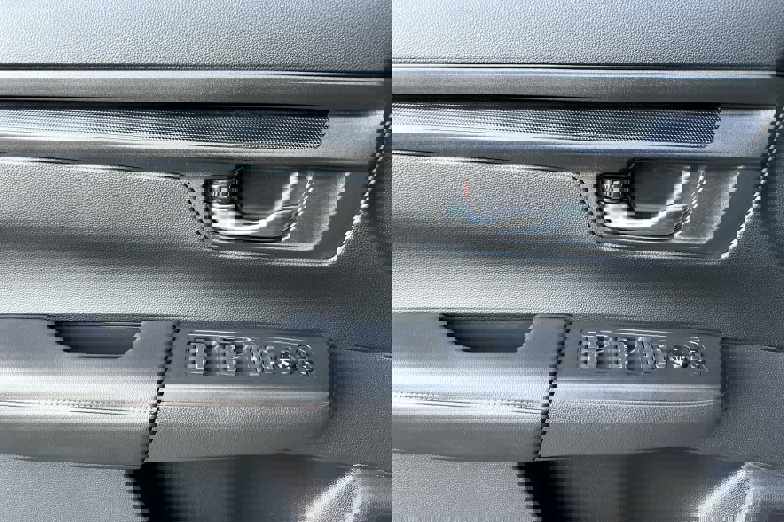 Used 2025 Honda CR-V Sport image 12