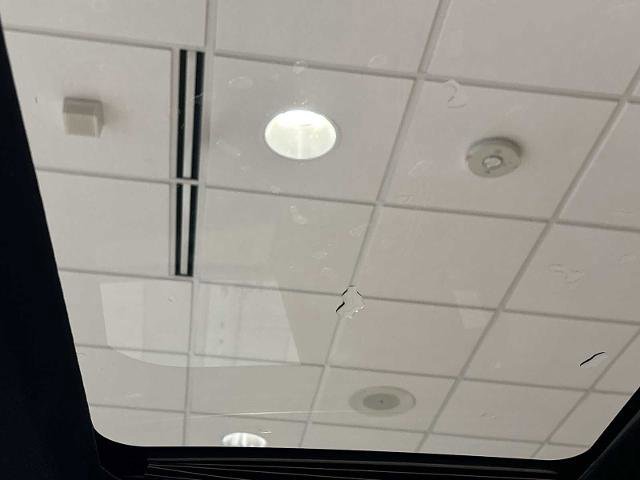 Certified 2022 Ford Explorer ST w/ Equipment Group 401A image 18