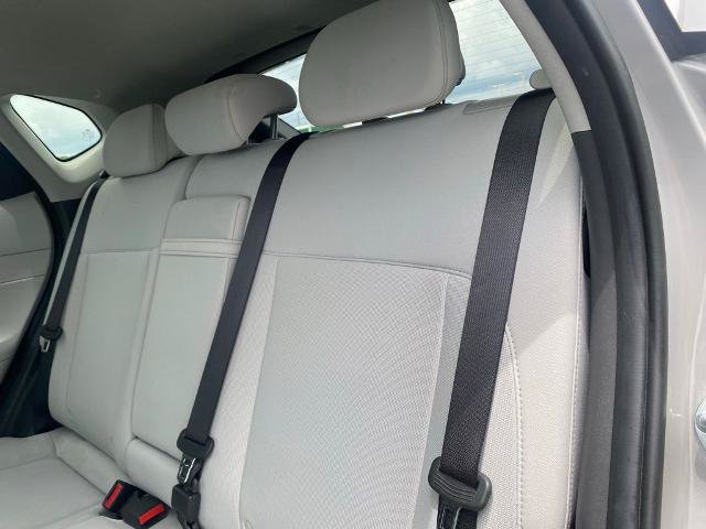 Used 2025 Hyundai Kona SEL FWD image 27