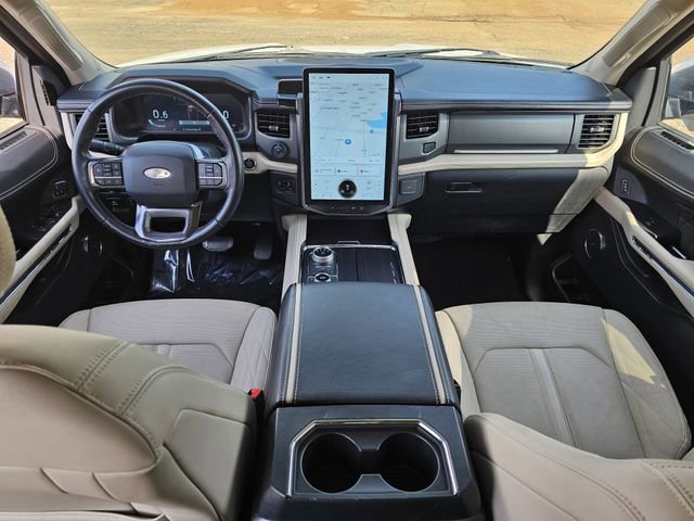 Certified 2022 Ford Expedition Max Platinum image 8