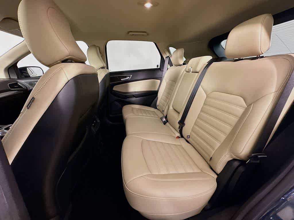 Certified 2022 Ford Edge SEL w/ Convenience Package AWD/4WD image 13