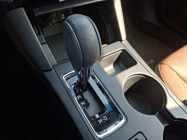 Used 2019 Subaru Outback 2.5i Touring w/ Popular Package #3A AWD/4WD image 16