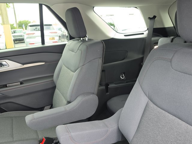 Certified 2026 Ford Explorer Active RWD image 11