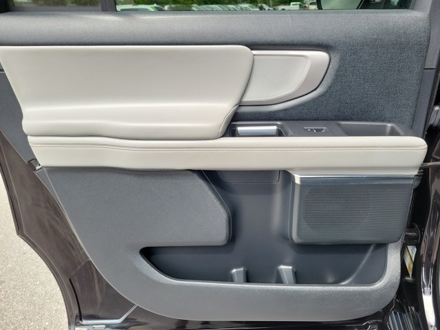 Certified 2025 Ford Expedition Max Active AWD/4WD image 16