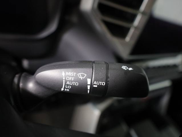 Used 2023 Toyota Tundra Platinum AWD/4WD image 32