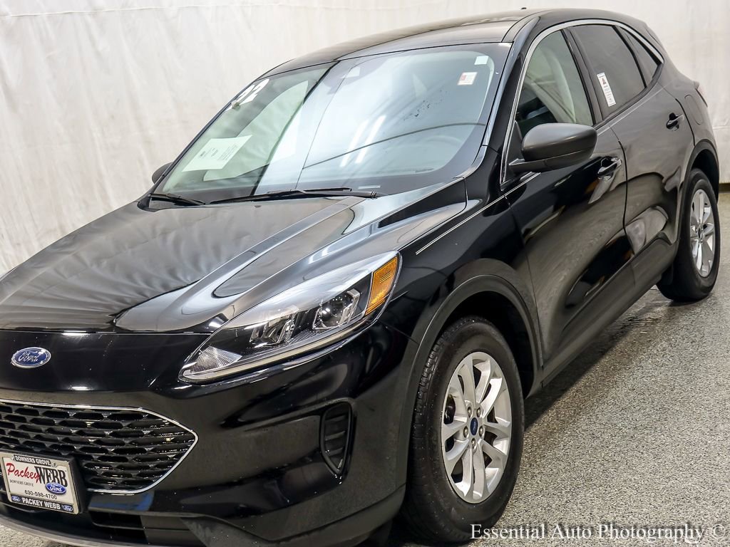Certified 2022 Ford Escape SE w/ Cold Weather Package FWD image 4